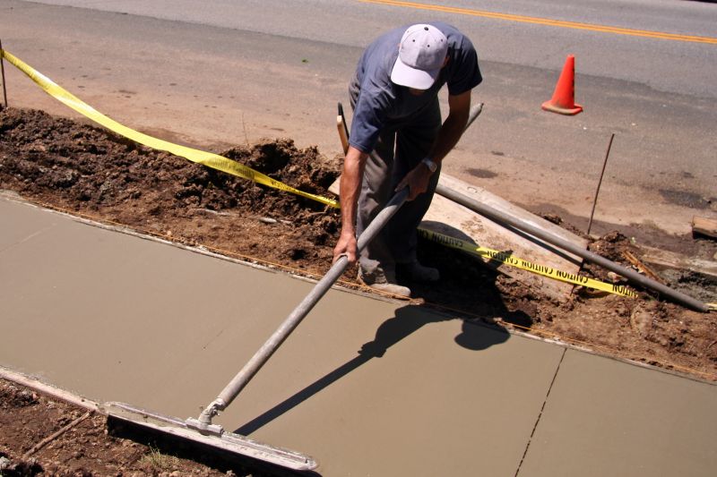 Sidewalk Concrete Repair in Des Moines, IA